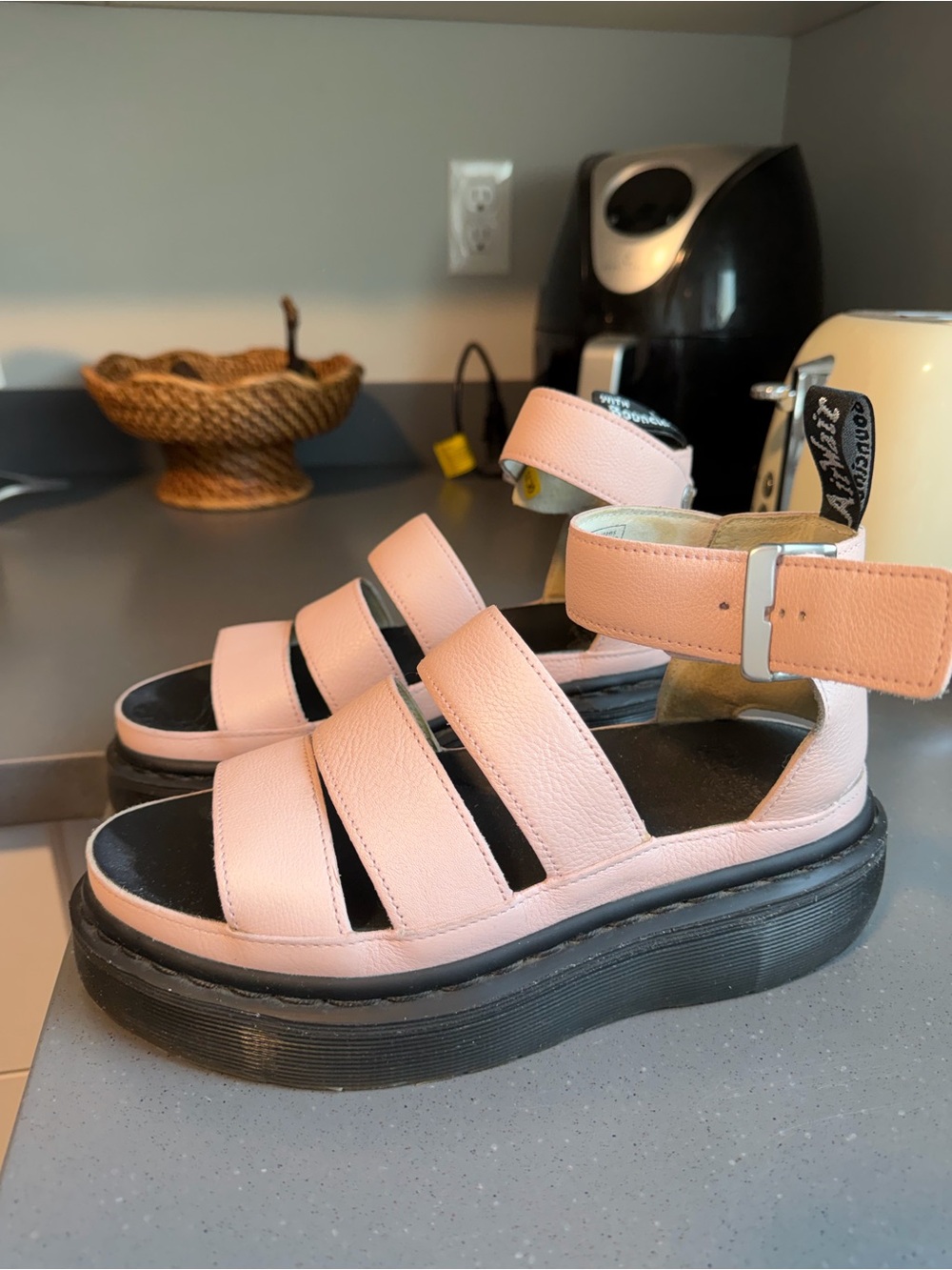 Light pink Doc Marten Sandals - Picture 5 of 6